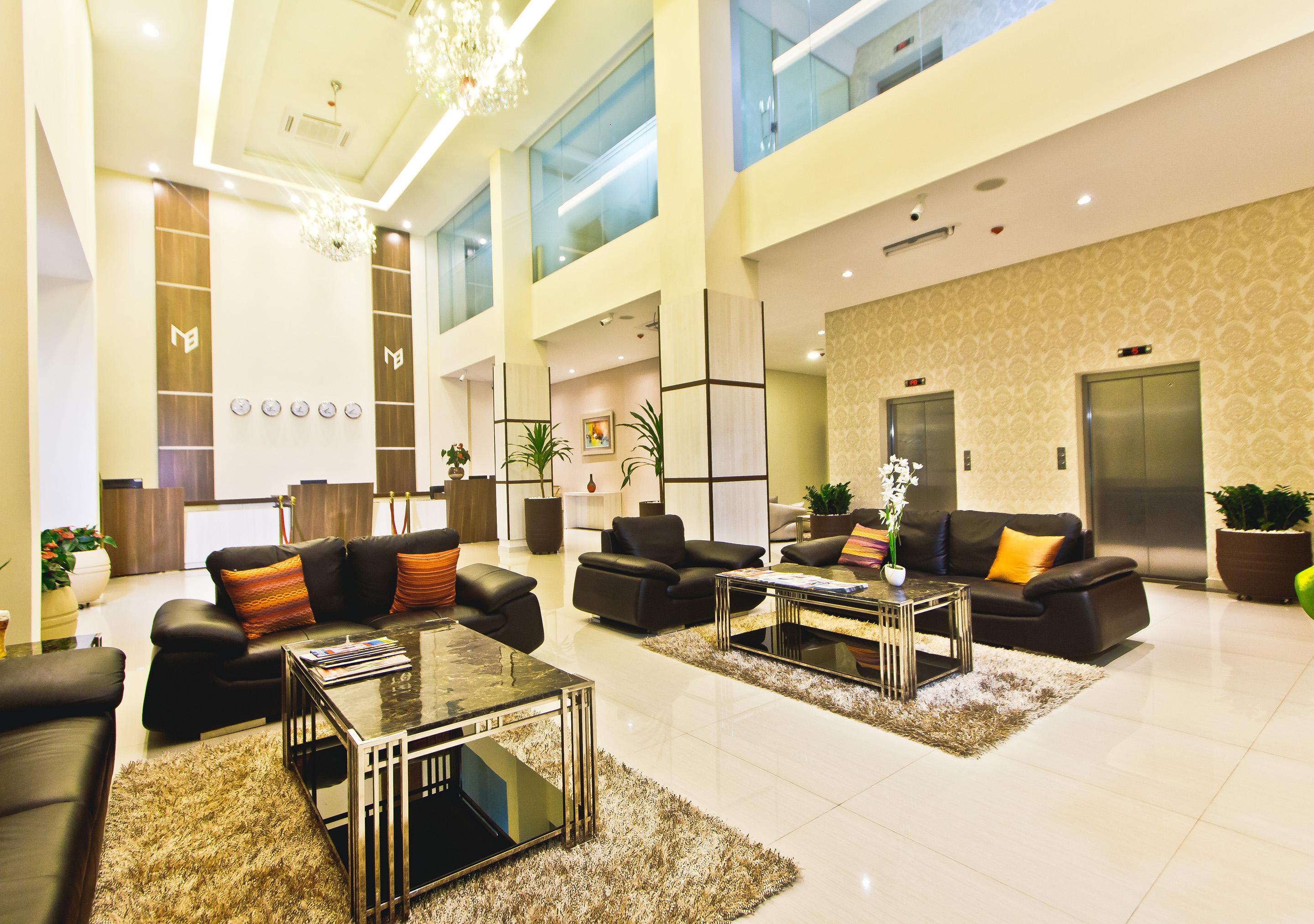 Megal Suites Hotel Ciudad del Este Esterno foto